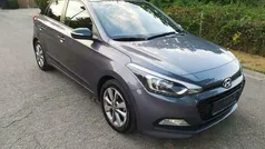 Grijs Gebruikt 2018 Hyundai i20 GO! Sedan | € 11.900 (Eerlijke prijs)