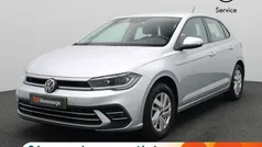 Grijs Gebruikt 2022 VW Polo Style Hatchback | € 20.000 (Eerlijke prijs)
