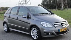 Grijs Gebruikt 2011 Mercedes B160 MPV | € 5.995 (Eerlijke prijs)
