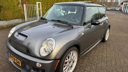 Grijs Gebruikt 2005 Mini John Cooper Works Chili Hatchback | € 8.500 (Eerlijke prijs)