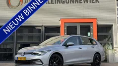Grijs Gebruikt 2022 VW Golf VIII Life Stationwagen | € 20.950 (Eerlijke prijs)