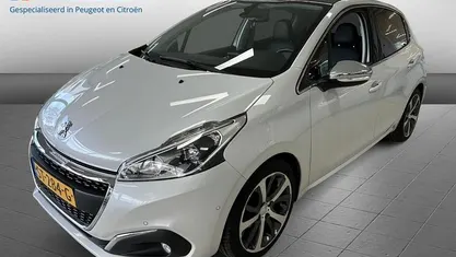 Occasion Peugeot 208 2018 Wit Hatchback