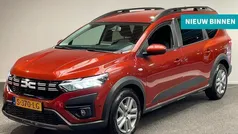 Brun terracotta cnz Gebruikt 2023 Dacia Jogger Expression MPV | € 18.500 (Eerlijke prijs)