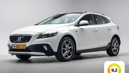 Gebruikt 2014 Volvo V40 Ocean Race Hatchback | € 13.245 (Eerlijke prijs)