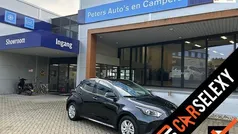 Zwart Gebruikt 2025 Mazda 2 Center-Line Hatchback | € 22.990 (Eerlijke prijs)