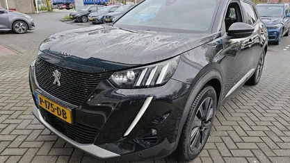 Gebruikt 2022 Peugeot e-2008 GT SUV | € 19.895 (Eerlijke prijs)