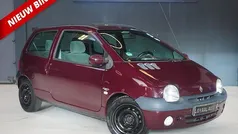 Gebruikt 2001 Renault Twingo Hatchback | € 999 (Eerlijke prijs)