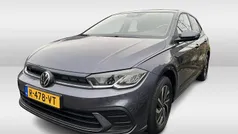 Grijs Gebruikt 2022 VW Polo Life Hatchback | € 19.950 (Eerlijke prijs)