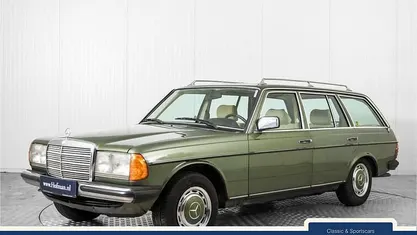 Occasion 1982 Mercedes 200 | € 5.999