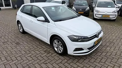 Wit Gebruikt 2019 VW Polo Comfortline Hatchback | € 10.750 (Eerlijke prijs)