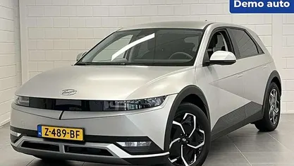 Gravity gold (licht goud) Gebruikt 2024 Hyundai Ioniq 5 SUV | € 34.925 (Eerlijke prijs)