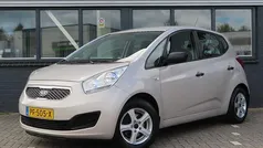 Grijs, metallic lak Gebruikt 2012 Kia Venga Hatchback | € 4.450 (Super prijs)