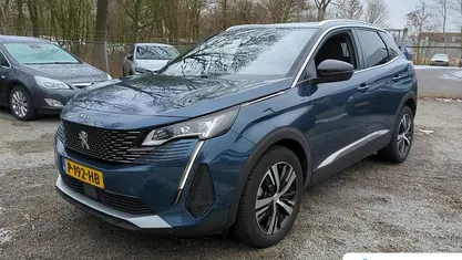 Blauw Occasion 2022 Peugeot 3008 GT SUV | € 25.895 (Eerlijke prijs)