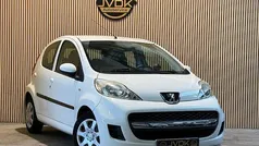 Wit Gebruikt 2012 Peugeot 107 Hatchback | € 2.940 (Super prijs)