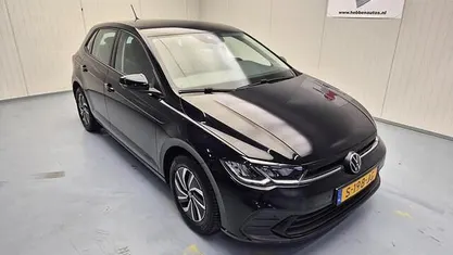 Gebruikt 2023 VW Polo Life Hatchback | € 17.335 (Goede deal)