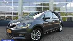 Gebruikt 2016 VW Touran Highline MPV | € 16.950 (Eerlijke prijs)