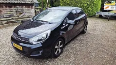 Gebruikt 2013 Kia Rio Hatchback | € 3.850 (Eerlijke prijs)