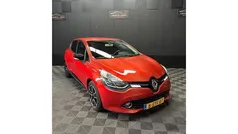 Rood Gebruikt 2013 Renault Clio IV Expression Hatchback | € 3.950 (Eerlijke prijs)