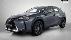 Grijs (metallic) Gebruikt 2024 Lexus UX 250h SUV | € 38.950 (Eerlijke prijs)