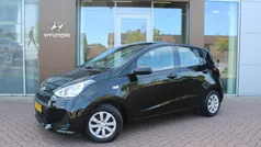Zwart Gebruikt 2017 Hyundai i10 Hatchback | € 6.900 (Eerlijke prijs)