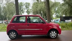 Rood Gebruikt 2000 Daihatsu Cuore Hatchback | € 899 (Goede deal)