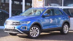 Gebruikt 2023 VW T-Roc Style SUV | € 33.890 (Eerlijke prijs)