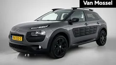 Grijs Gebruikt 2017 Citroën C4 Cactus PureTech Hatchback | € 10.940 (Eerlijke prijs)