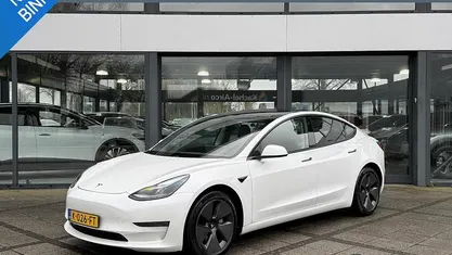 Occasion 2020 Tesla Model 3 Sedan | € 22.850 (Eerlijke prijs)