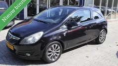 Zwart Gebruikt 2010 Opel Corsa Edition Hatchback | € 3.999 (Eerlijke prijs)