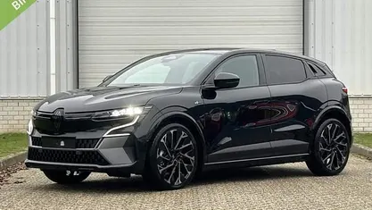 Nieuw Renault Megane E-Tech Esprit Alpine 161 kW (220 PK) 2026 Overige Hatchback