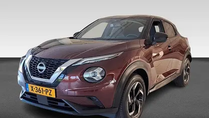 Rood Gebruikt 2024 Nissan Juke N-Connecta SUV | € 22.940 (Eerlijke prijs)