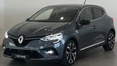 Grijs Gebruikt 2020 Renault Clio V Intens Hatchback | € 19.020 (Eerlijke prijs)