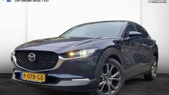 Gebruikt 2022 Mazda CX-30 Luxury SUV | € 30.900 (Eerlijke prijs)