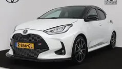 Gebruikt 2022 Toyota Yaris Sport Hatchback | € 26.945 (Eerlijke prijs)