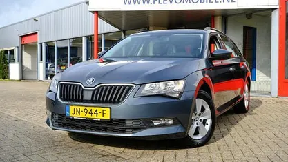 Occasion Skoda Superb Business Line 120 PK (88 kW) 2016 Stationwagen