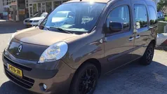 Bruin Gebruikt 2013 Renault Kangoo Expression MPV | € 7.450 (Eerlijke prijs)