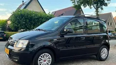 Zwart, metallic lak Gebruikt 2011 Fiat Panda Hatchback | € 3.990 (Eerlijke prijs)