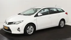 Gebruikt 2013 Toyota Auris Stationwagen | € 7.900 (Goede deal)