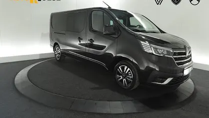 Bestelauto Occasion 2024 Renault Trafic MPV | € 33.900 (Goede deal)