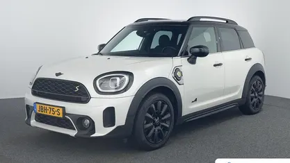 Wit Occasion 2023 Mini Cooper S Countryman Chili SUV | € 32.895 (Eerlijke prijs)