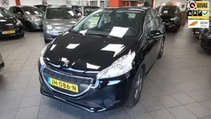 Gebruikt 2015 Peugeot 208 Premium Hatchback | € 5.350 (Eerlijke prijs)