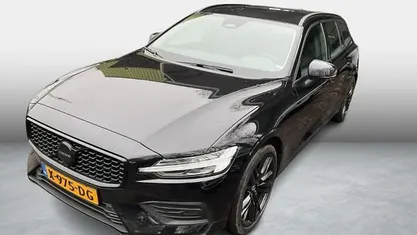 Occasion 2023 Volvo V60 Stationwagen | € 32.899 (Eerlijke prijs)