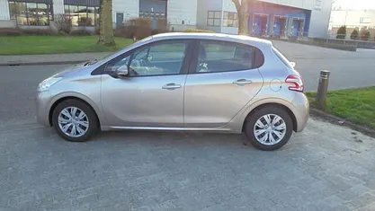 Gebruikt 2012 Peugeot 208 Allure Hatchback | € 3.499 (Goede deal)