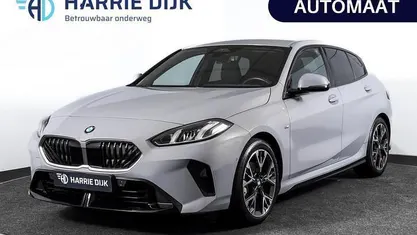 Gebruikt 2025 BMW 120 M Sport Hatchback | € 35.995 (Eerlijke prijs)