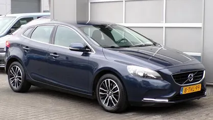 Occasion Volvo V40 Summum 180 PK (132 kW) 2014 Hatchback