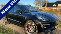 Zwart Gebruikt 2014 Porsche Macan Turbo Sport SUV | € 32.945 (Eerlijke prijs)