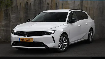 Nieuw Opel Astra Business Edition 110 PK (80 kW) 2025 Wit Stationwagen