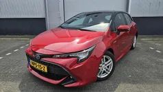 Rood Gebruikt 2020 Toyota Corolla Active Hatchback | € 20.450 (Eerlijke prijs)