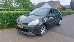 Grijs Gebruikt 2007 Renault Clio II Authentique Hatchback | € 1.495 (Goede deal)