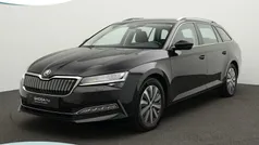 Zwart Gebruikt 2022 Skoda Superb Business Line Stationwagen | € 28.900 (Goede deal)